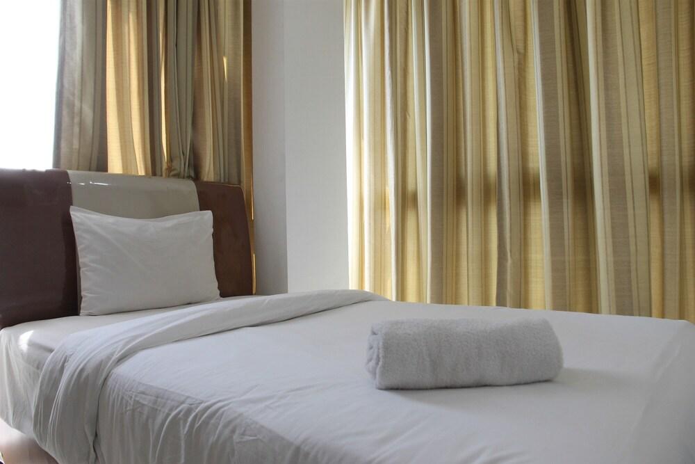 Very Spacious 3BR at Sunter Park View Apartment