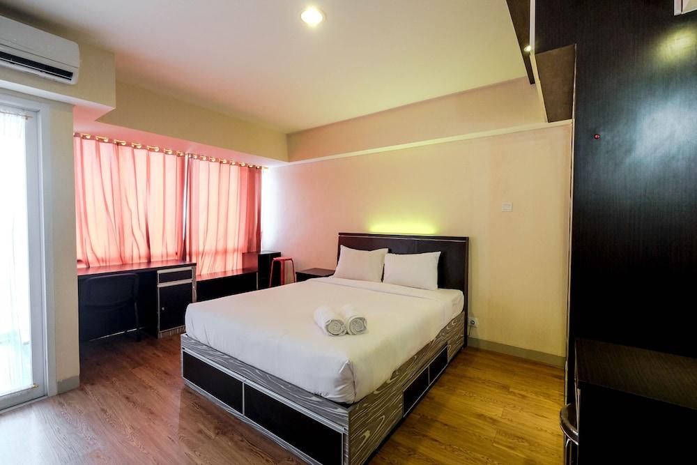 Minimalist Studio Apartment at H Residence