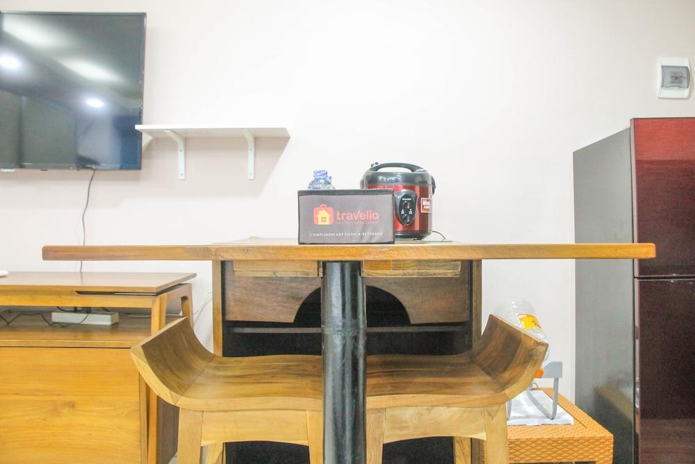 Vibrant Soho Studio Pakubuwono Terrace Apartment