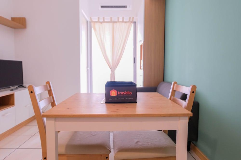 Comfortable 2BR Apartment Serpong M-Town Residence