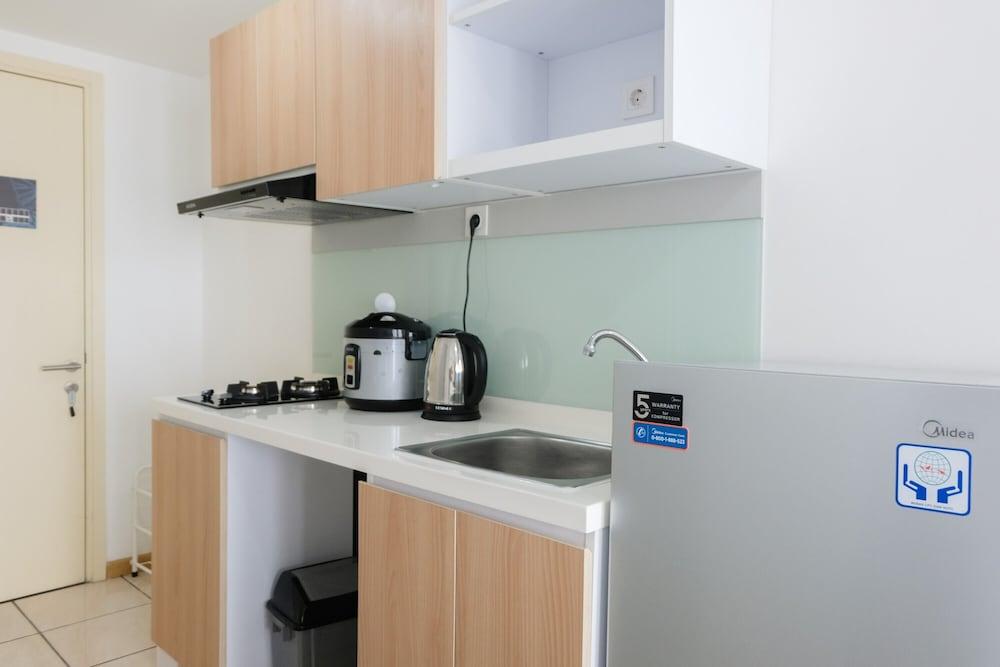 Comfortable Studio Apartment M-Town Residence