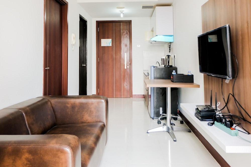 Modern 1BR Apartment at Scientia Residence