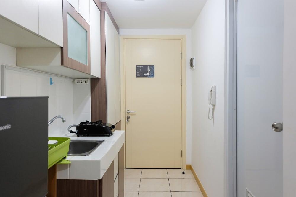 Cozy Room Studio M-Town Apartment