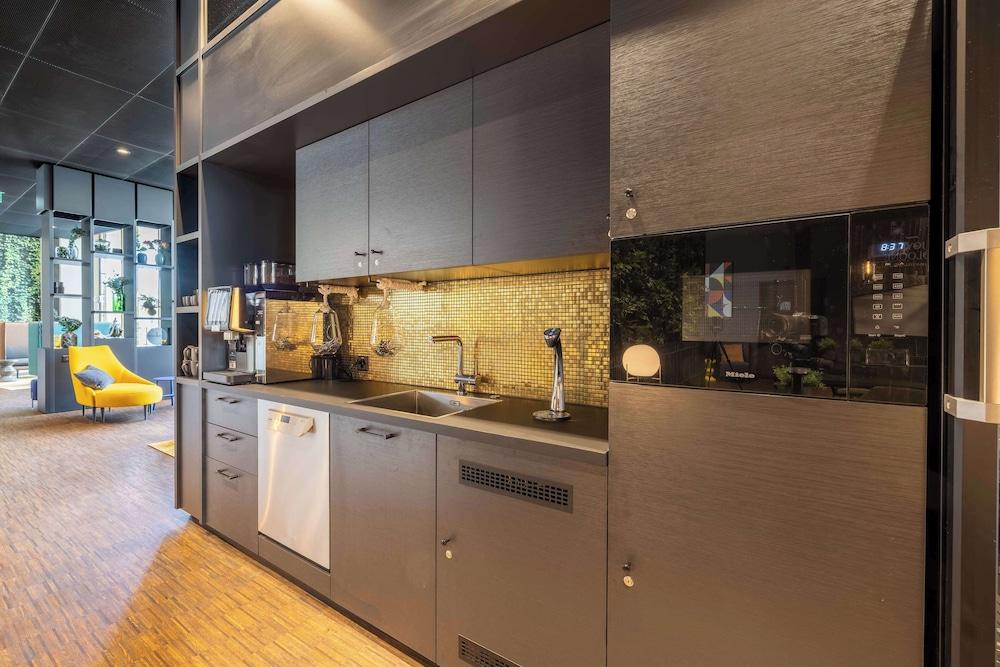 Radisson Hotel & Suites Zurich