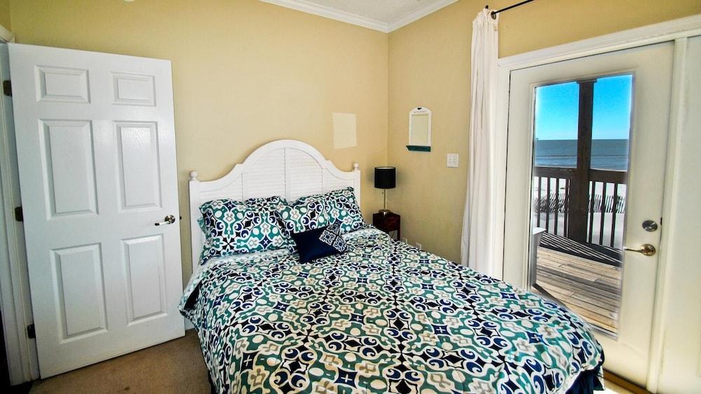 Island Time II - 102 Raphael S