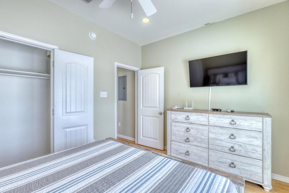 Villa Delphinus - 103 Vargus C