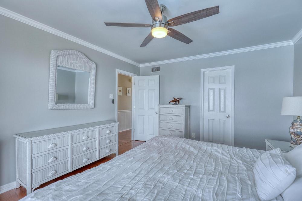 Easy Breezy - 2624 Bridgeview