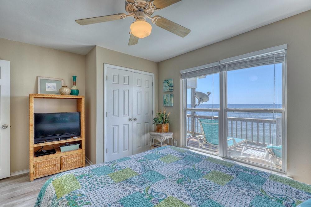 Beach Music - 100-a Shell Ct