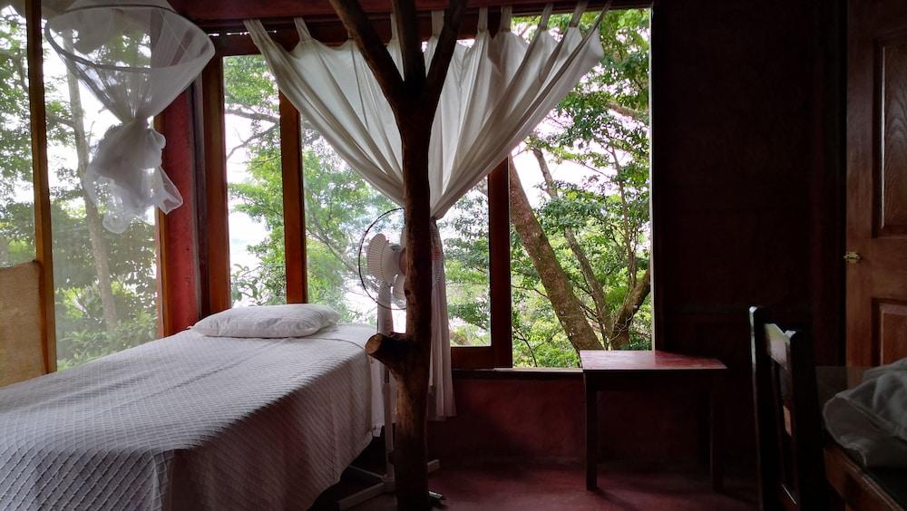 Rancho del Lago by Rotamundos