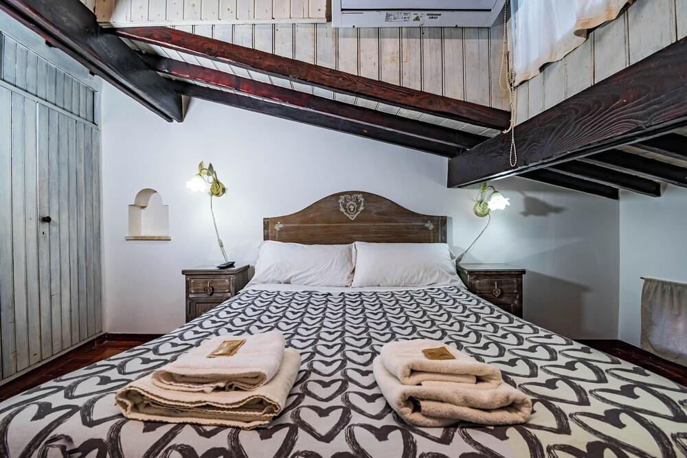 The House In Trastevere