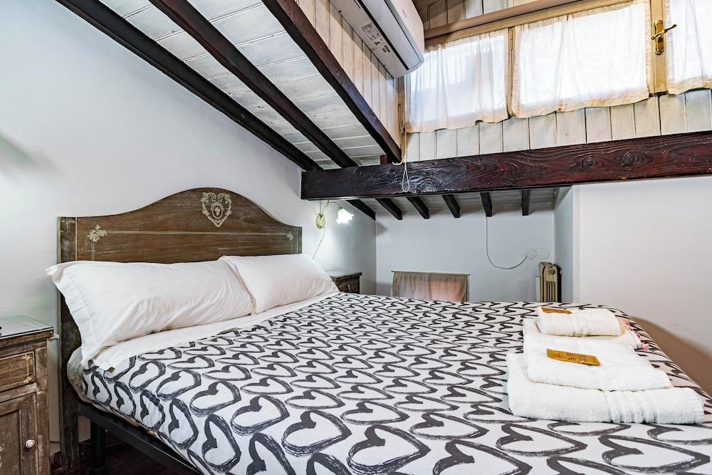 The House In Trastevere