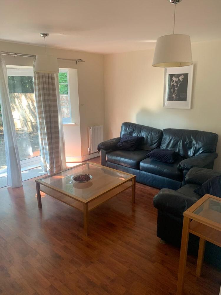 3 bedroom house in Reading