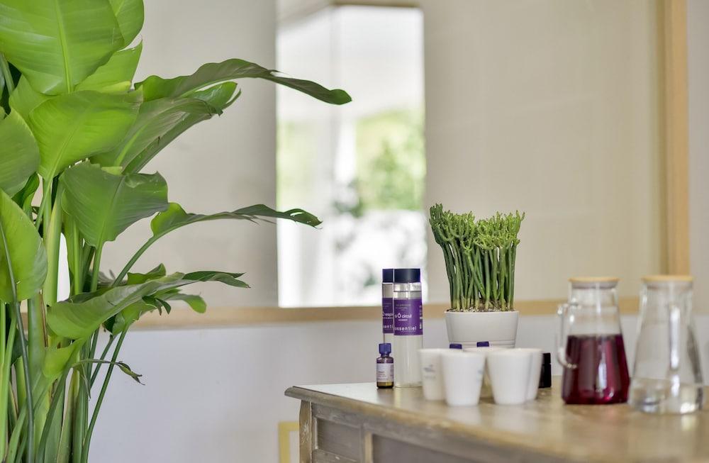 Yangshuo Enjoy Field Resort