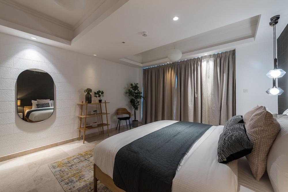 EDEN'S Homes & Villas - KG Tower