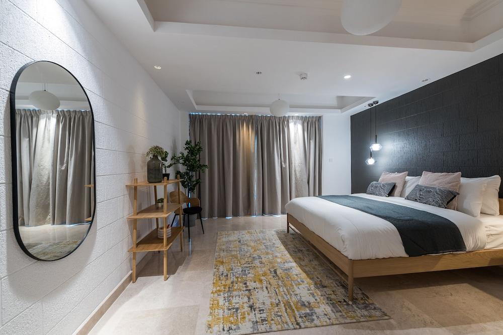 EDEN'S Homes & Villas - KG Tower