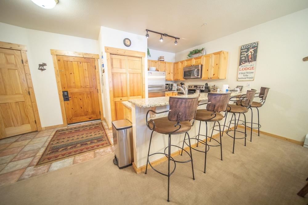 Tenderfoot Lodge 2611