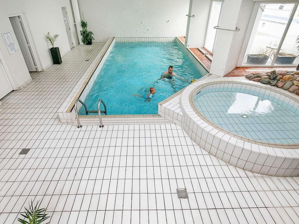 6 Person Holiday Home in Brovst