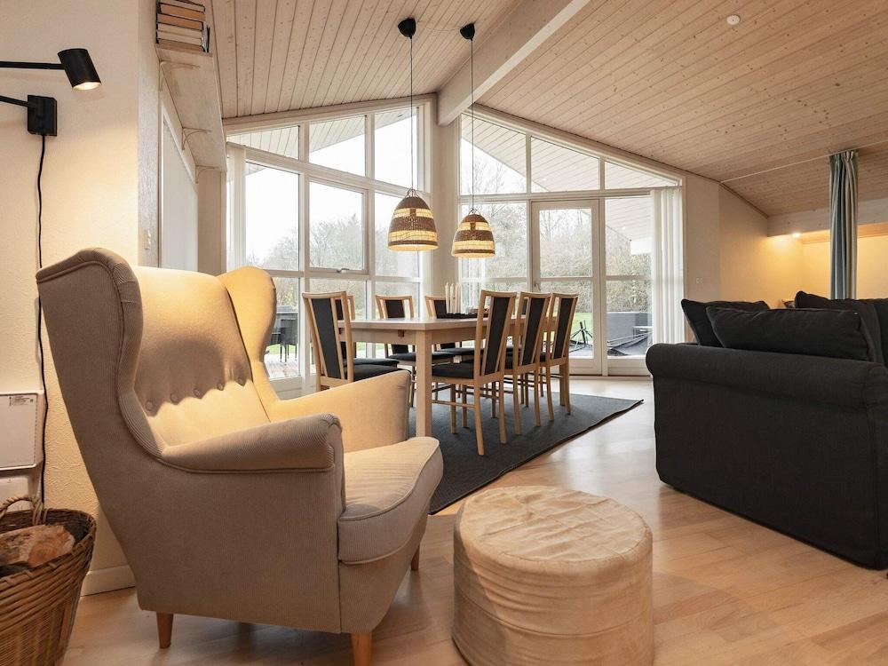 8 Person Holiday Home in Roslev