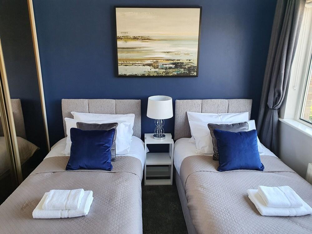 Harkwood by Bridgecoast