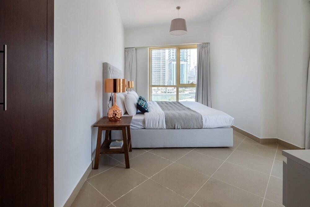 Aesthetically Beautiful 2BR Apartment In JLT