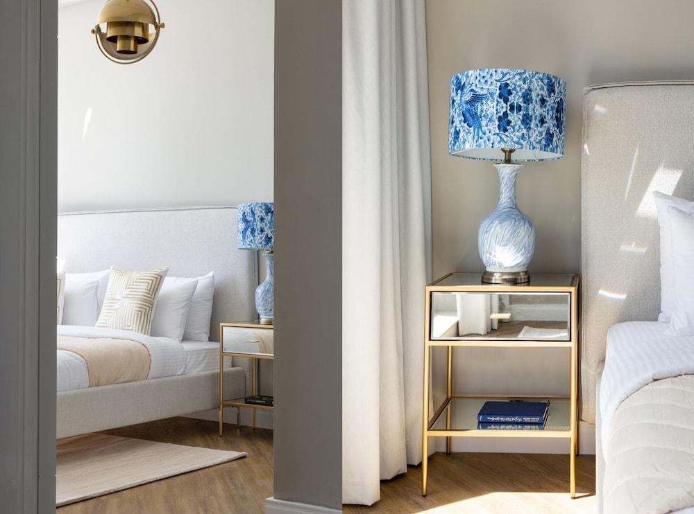 Impressive & Exceptional 2BR Apt in Dubai Marina!