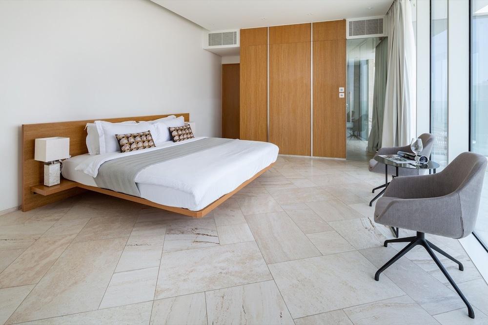 Exclusive 2BR Sky Villa In The Five - JVC