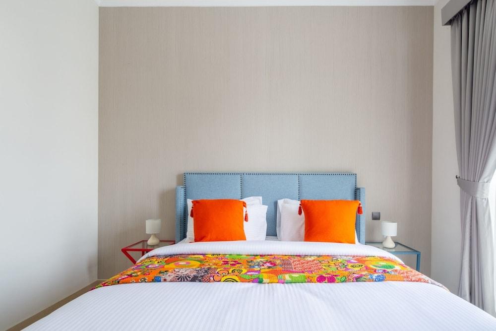 Pristine 2BR Apartment in Downtown Dubai - Sleeps 5!