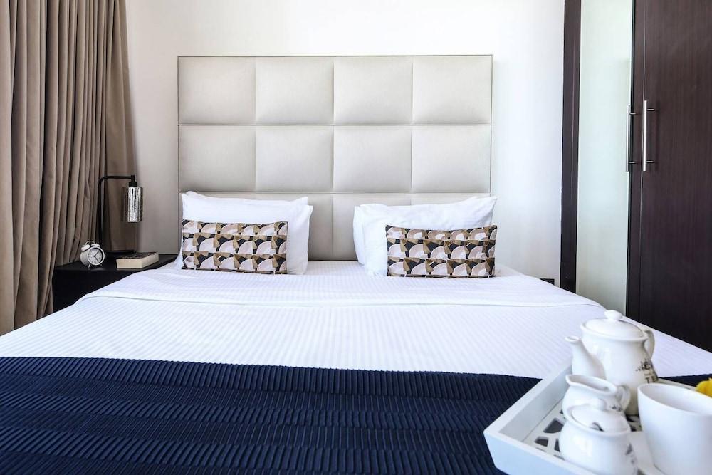 Stylish and Light Studio in Difc!