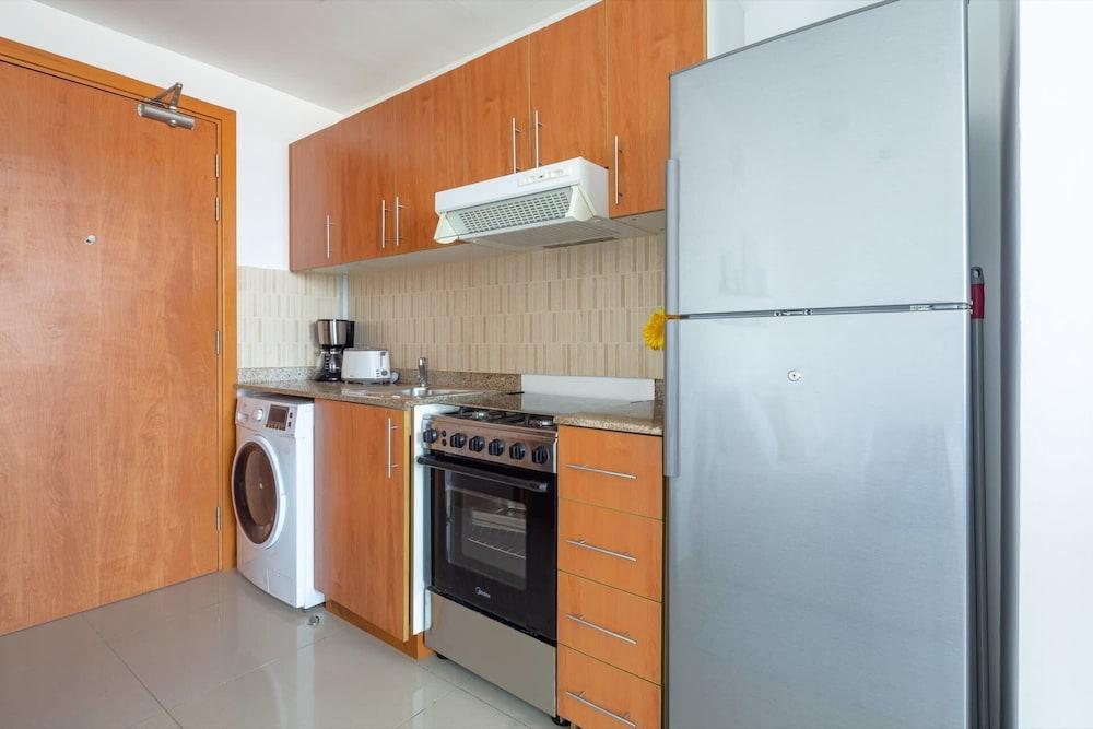 Stylish and Comfy Studio in Lakeside Impz!