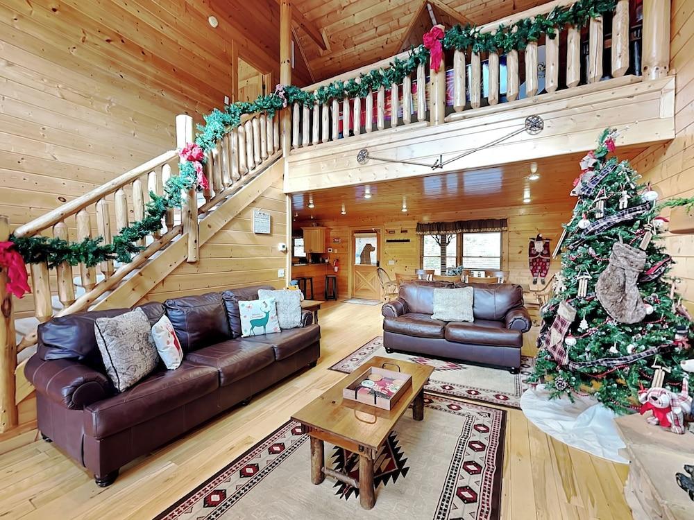 Changes in Latitude by Jackson Mountain Rentals