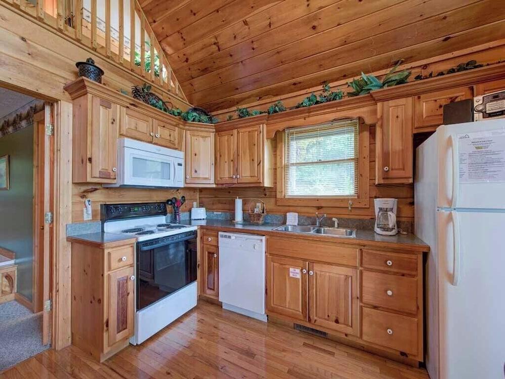 Cub's Cove by Jackson Mountain Rentals