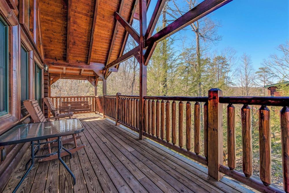 Cloud Dancer by Jackson Mountain Rentals