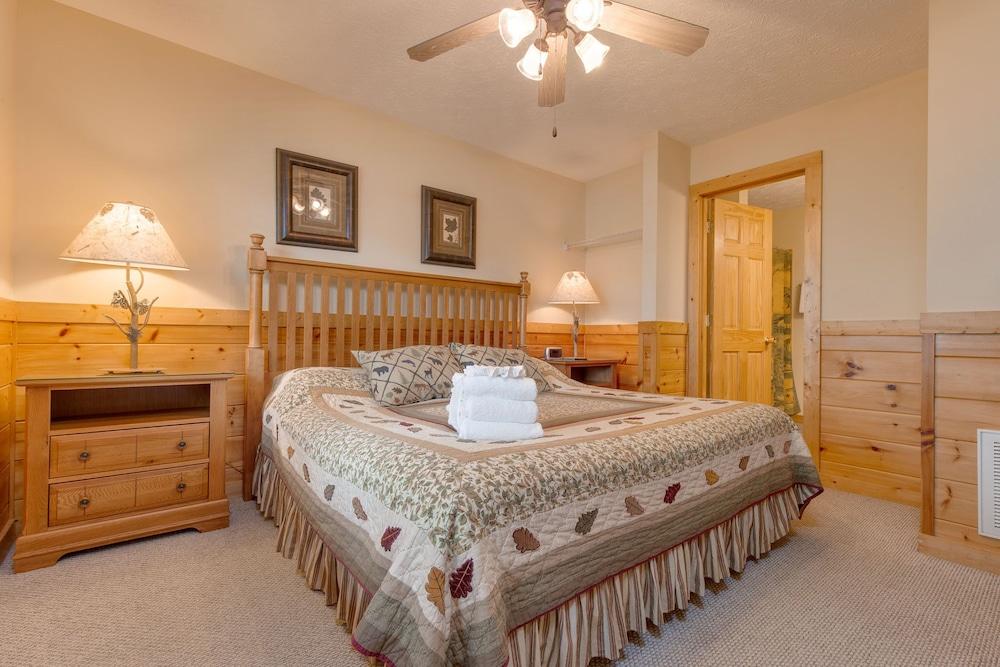 Enchanted View Lodge