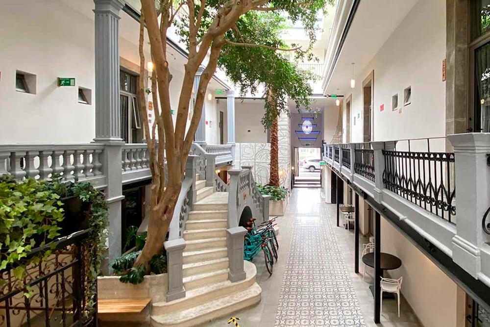 Hotel MX condesa CDMX, Trademark Collection by Wyndham