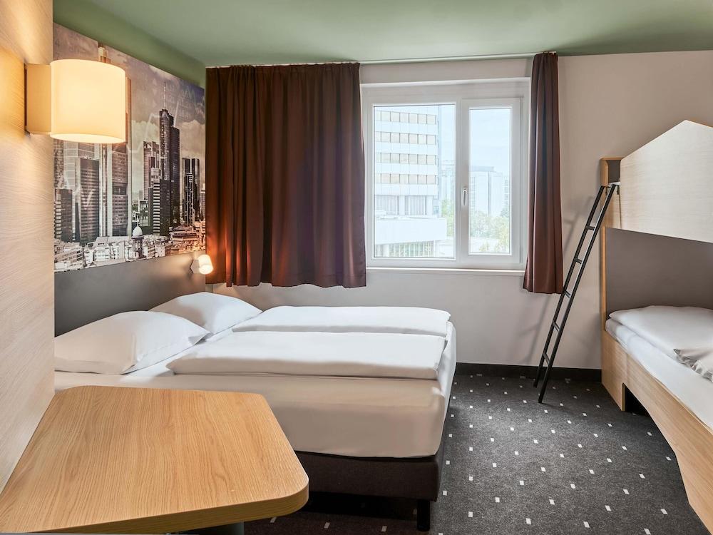 B&B Hotel Frankfurt-West