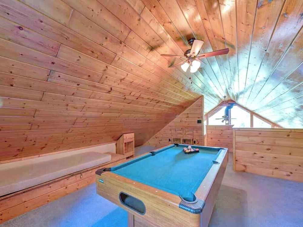 Seneca by Jackson Mountain Rentals