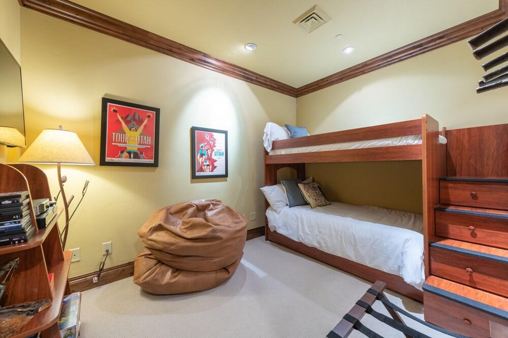 Silver Strike by Luxury Mountain Destina