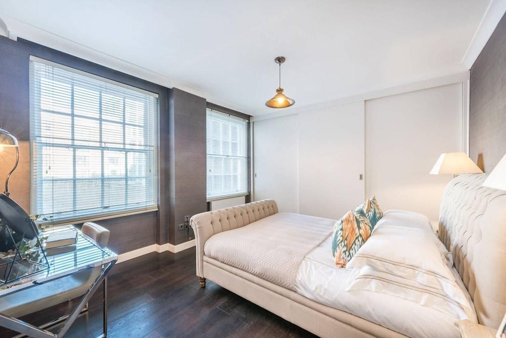 Luxurious 3-bed Apartment in London