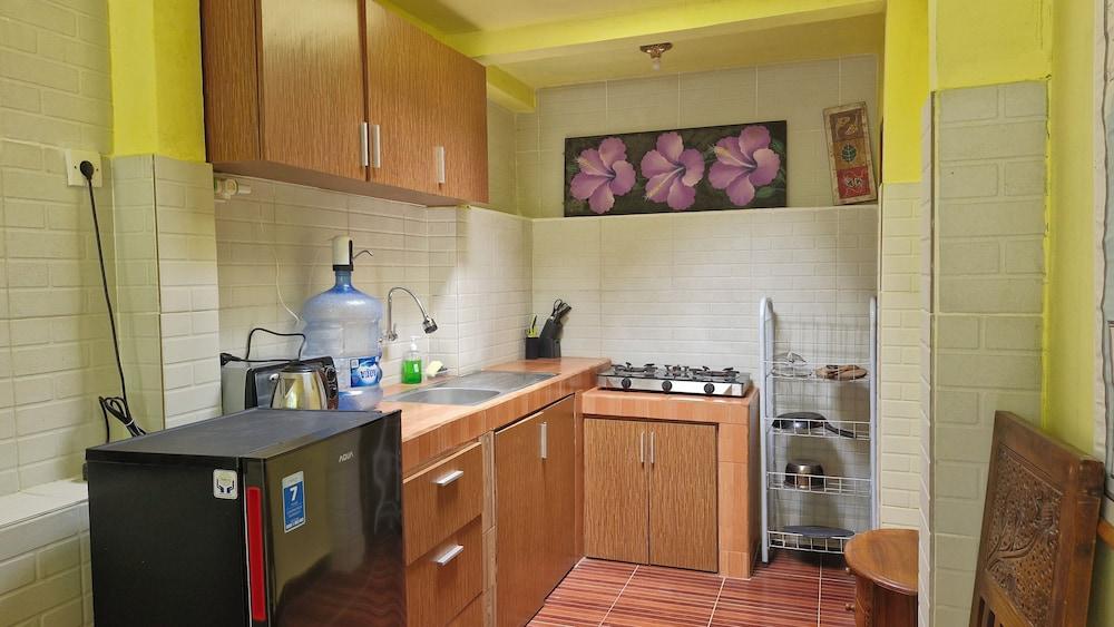 Melanting Green Escape