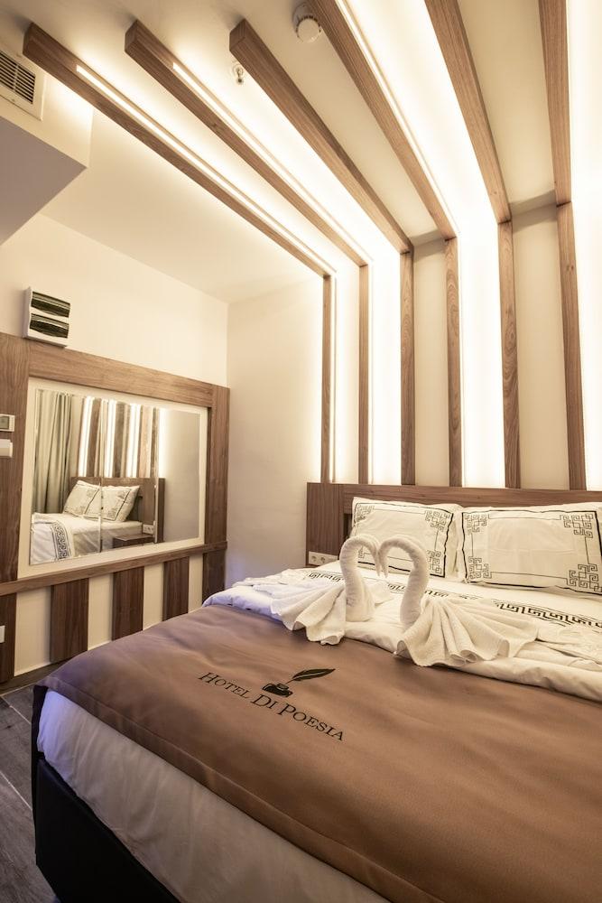 Hotel Di Poesia