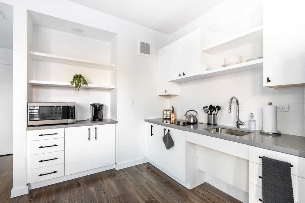 Mint House at The Hatchery - Austin