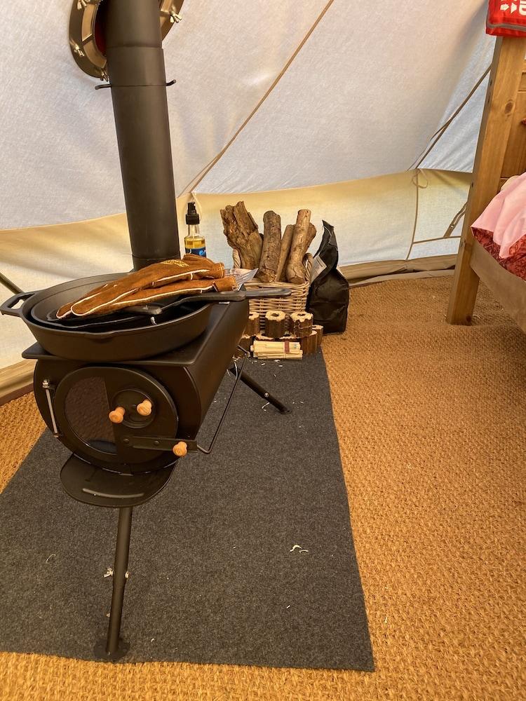 Tumbling Tom - Double and Two Singles