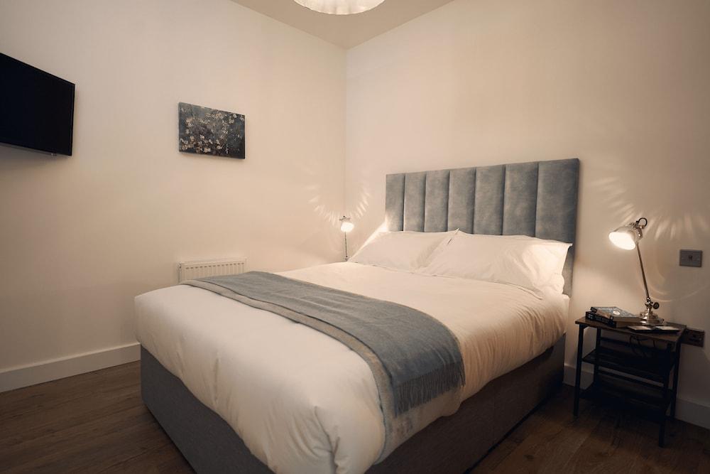 Herongate Apartments