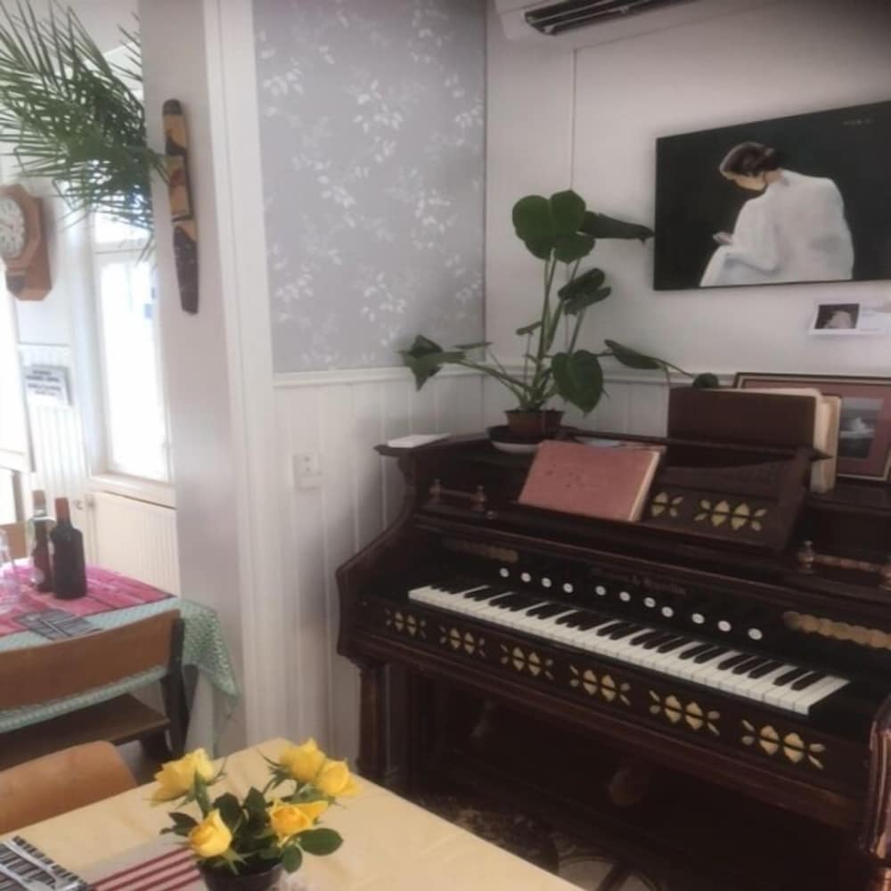 Ravintola Kansakoulu ja Majatalo