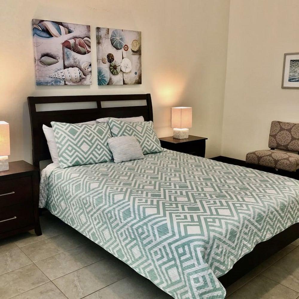 Luxury Gulf Beach Living - Coronas Gris