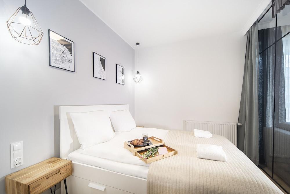 Apartments Browar Gdanski by Renters