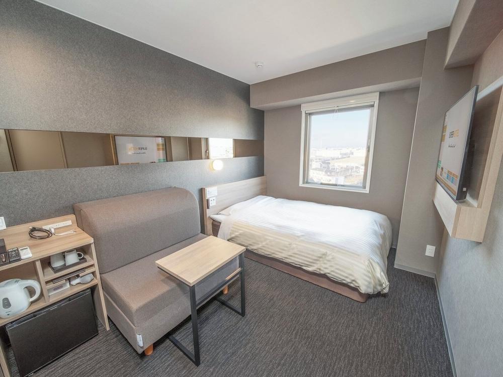 Super Hotel Kanku Kumatoriekimae