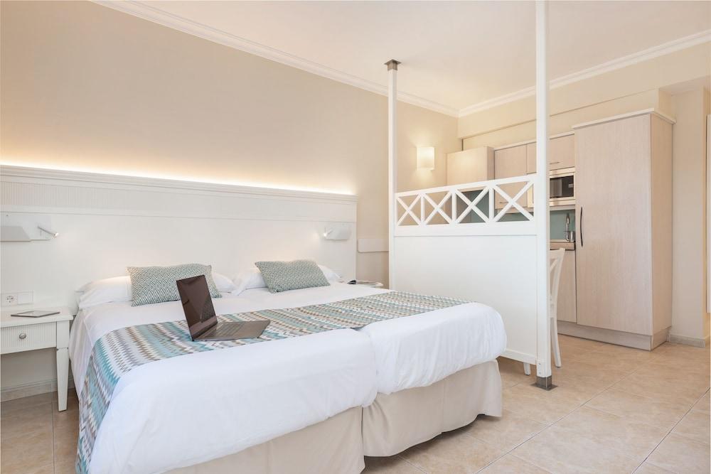 Aparthotel Can Picafort Palace