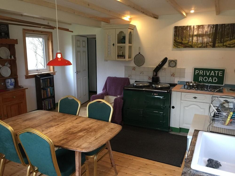 Beautiful Highland 1-bed Cottage