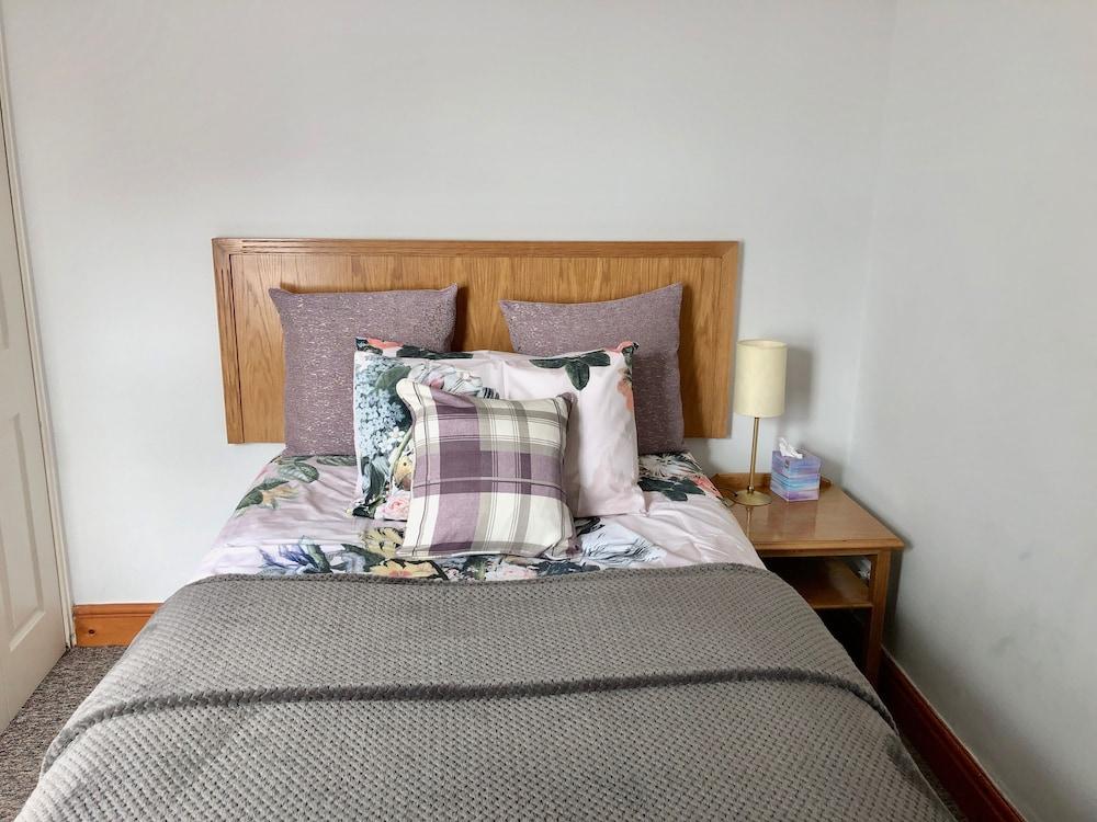 Purple Cloud Cottage